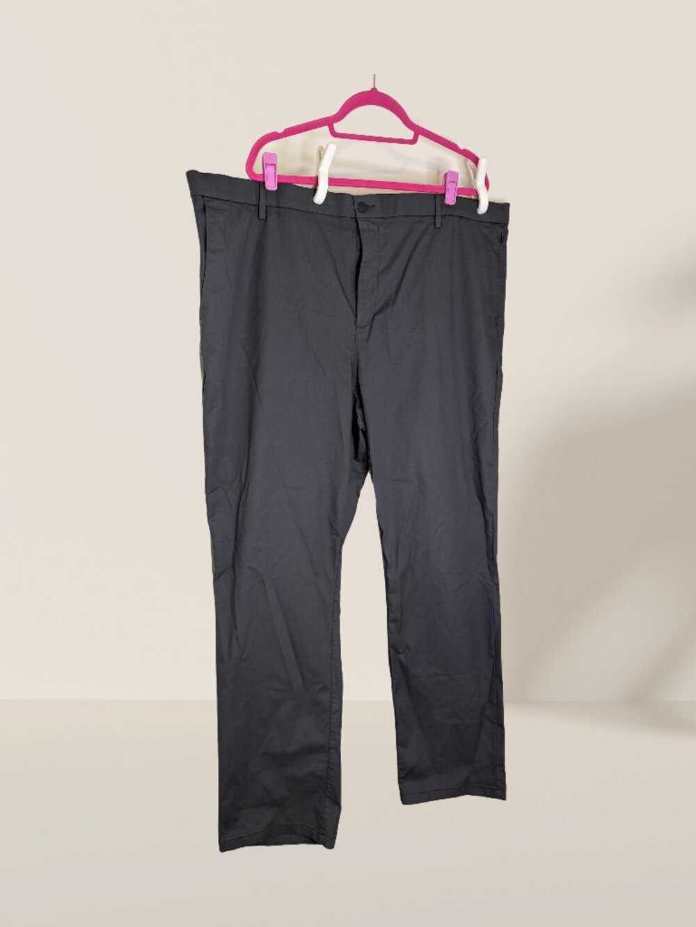 Old Navy Ultimate Tech Slim Built-In Flex Pants Black Mens 48x34 | Chino